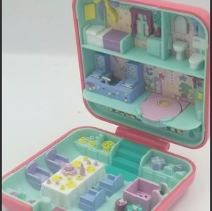 Vintage bluebird polly pocket